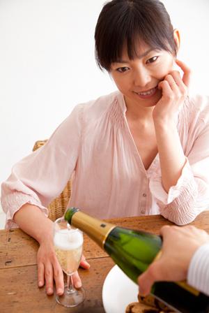 秋葉原のコンカフェ完全ガイド！おすすめ店舗やユニークな体験を徹底紹介